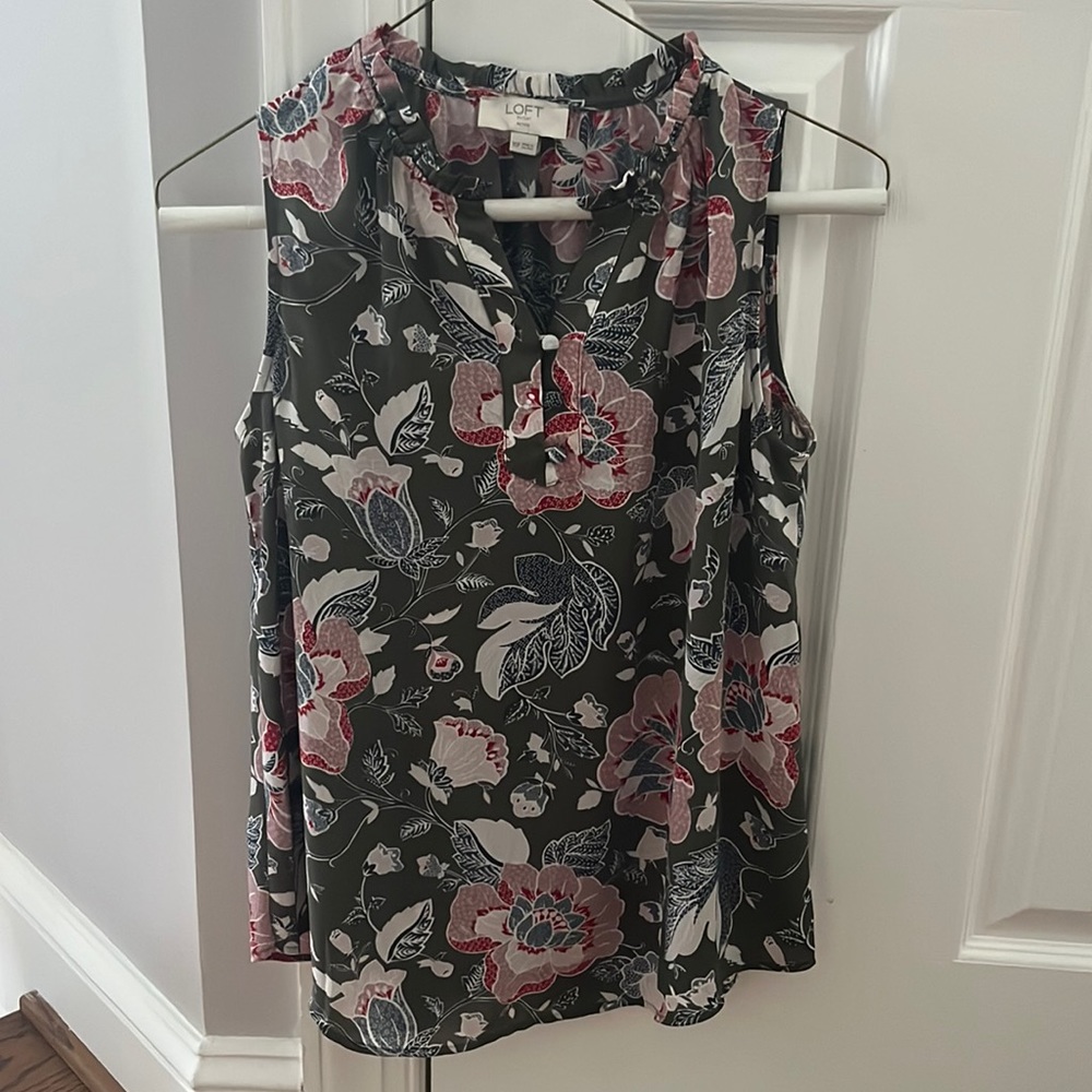 LOFT XSP Blouse